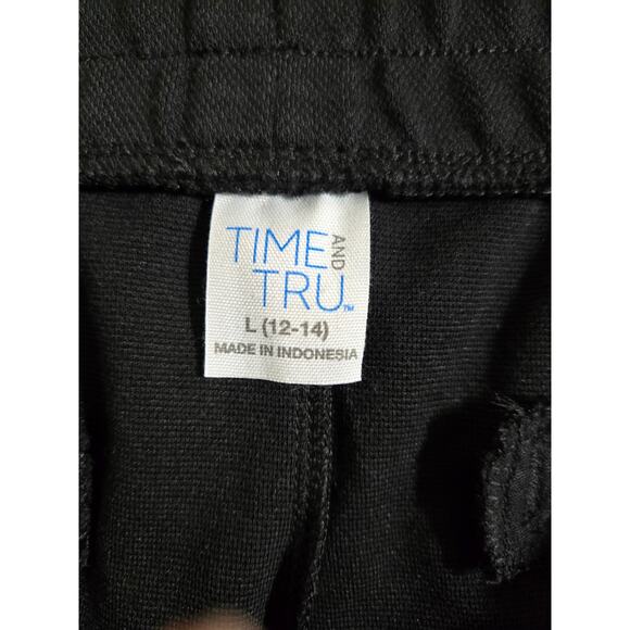 Time and tru large women's black cropped sweatpants new with tags - Picture 6 of 11